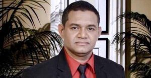 Biografi Tokoh – Fahri Bachmid: Advokat Muda   