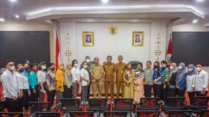 Pulang Kampung ke Ambon, Lulusan STKIP Surya Diminta Tingkatkan Mutu Pendidikan