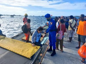 Polairud Gelar Razia Destructive Fishing di Perairan Teluk Ambon