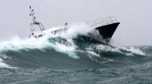 Akibat Cuaca Buruk, Kapal Perintis di Maluku di Larang Berlayar