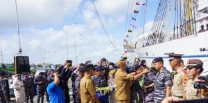 KRI Bima Suci Sandar di Kota Tual dan Malra