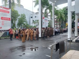 Walikota Ambon Pimpin Apel Tim Terpadu Penertiban Terminal Mardika