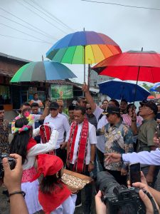 Kunjungan ke Malteng, Menteri Bahlil Dorong Investasi Energi Panas Bumi