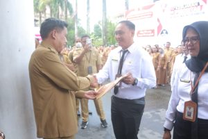 445 Tenaga P3K Pemkot Ambon Terima SK Pengangkatan