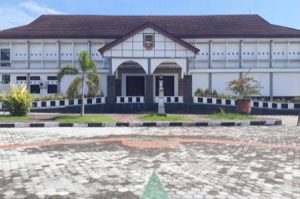 Kamis Pekan Ini, Nurmiati La Abusaleh Dilantik PAW Anggota DPRD Malteng