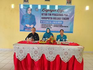 Kunker ke Leihitu dan Leihitu Barat, Bella Marasabessy Ajak Dukung 10 Program Pokok PKK