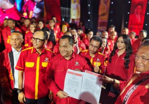 R Boy Sangadji Resmi Dilantik Pimpin SOKSI Maluku