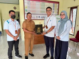 PLN Perkuat Sinergi dengan Pemerintah Negeri Hatusua dan Desa Waipirit Dukung Program BPBL