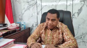 Ketua DPRD Maluku Pasang Badan Kebut Perda Masyarakat Adat