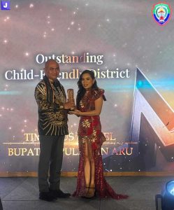 Pemerintah Kabupaten Kepulauan Aru Raih penghargaan Outstanding Child-Friendly District, Bupati : Ini Untuk Masyarakat Aru