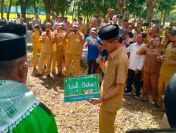Jelang Idul Adha 1447 H, Pemkab Kepulauan Aru Serahkan Enam Hewan Kurban