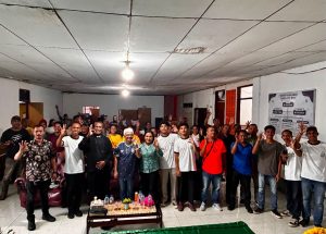 PLN Dorong Transformasi Pengelolaan Sampah Organik Rumah Tangga di Hative Besar melalui Pelatihan Eco Enzyme