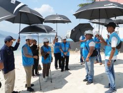 PLN Bersama Dirjen EBTKE Tinjau PLTS Pulau Tiga, Perkuat Listrik 24 Jam Berbasis Energi Bersih